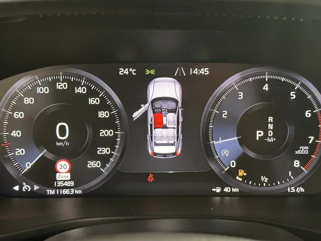 Volvo XC40 1.5 T3 2019 Benzine 11