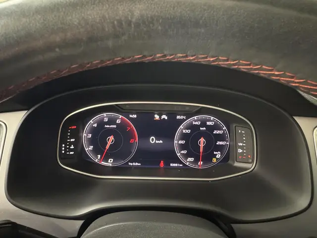 SEAT Ateca 1.5 TSI FR Business Intense 2022 Benzine 22