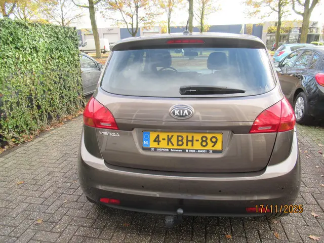 Kia Venga 1.6 CVVT Super Pack 2013 Benzine 5