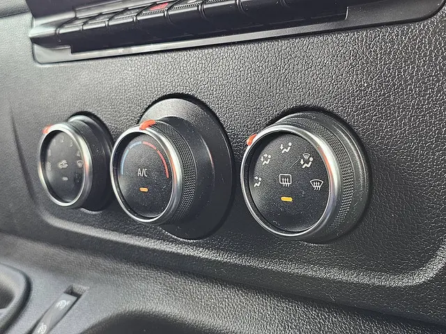 Renault Master 2.3 2023 Diesel 10