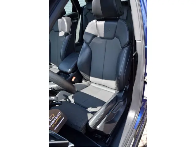Audi Q5 45 TFSI quattro S edition 2019 Benzine 18
