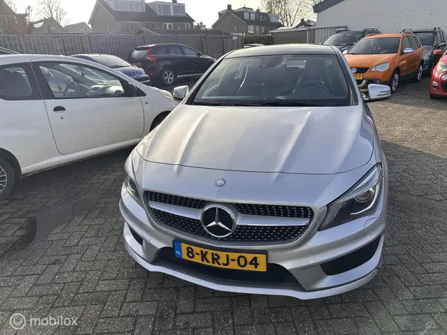 Mercedes-Benz CLA 2