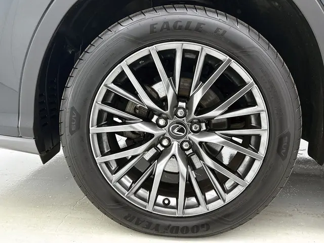 Lexus RX 450h 4WD F Sport Line 2019 Hybride Benzine 37