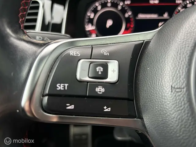 Volkswagen Golf 2.0 TSI GTI Performance 2019 Benzine 21