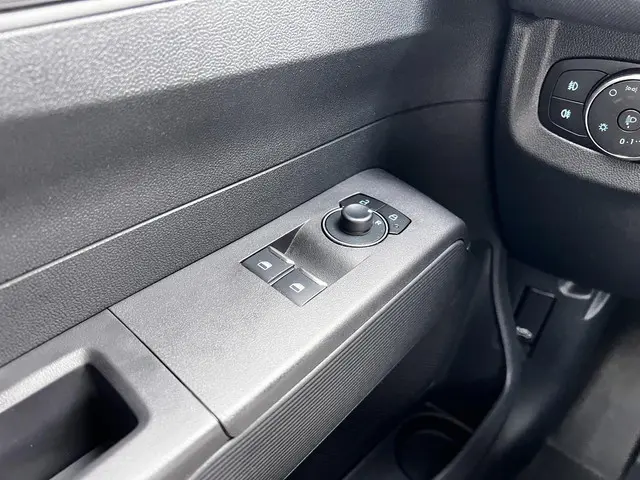 Ford E-Transit Courier Limited 44 kWh 2025 Elektrisch 18