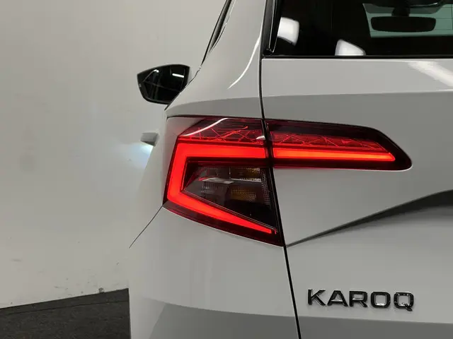 Škoda Karoq 1.0 TSI Business Edition 2019 Benzine 10