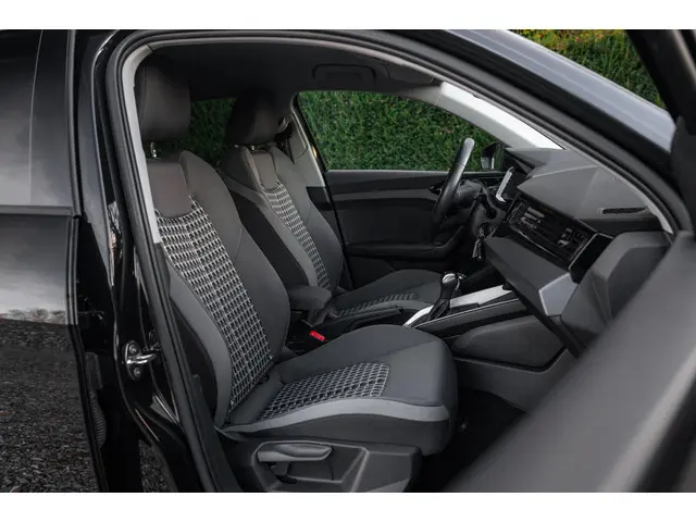 Audi A1 Sportback 35 TFSI S Line 2019 Benzine 9