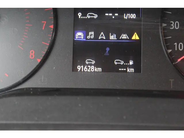 Renault Kangoo 1.3 TCe Techno 2023 Benzine 35