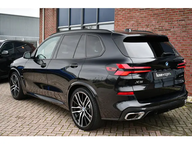 BMW X5 xDrive50e M-Sport 2023 Hybride Benzine 67