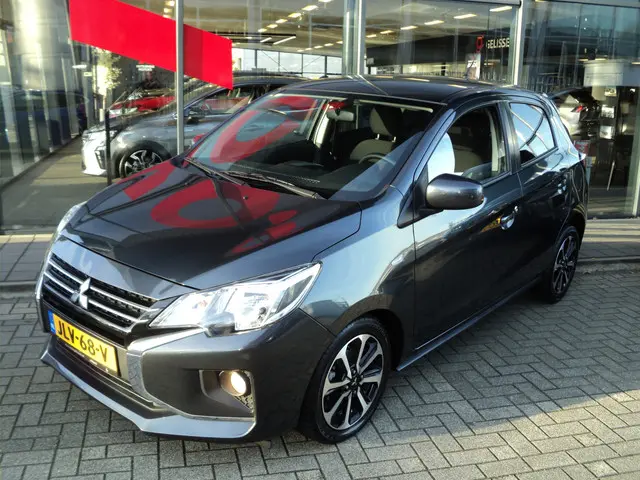 Mitsubishi Space Star 1.2 Edition AUTOMAAT 2024 Benzine 4