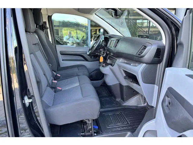 Toyota ProAce Worker 2.0 D-4D Live 2023 Diesel 30