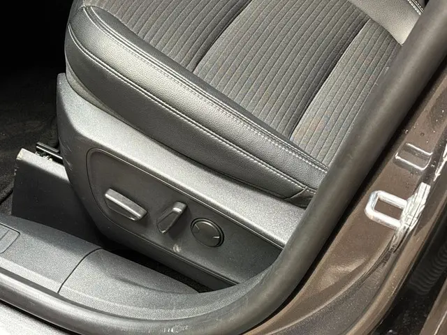 Ford Kuga Titanium X 2022 Hybride Benzine 13