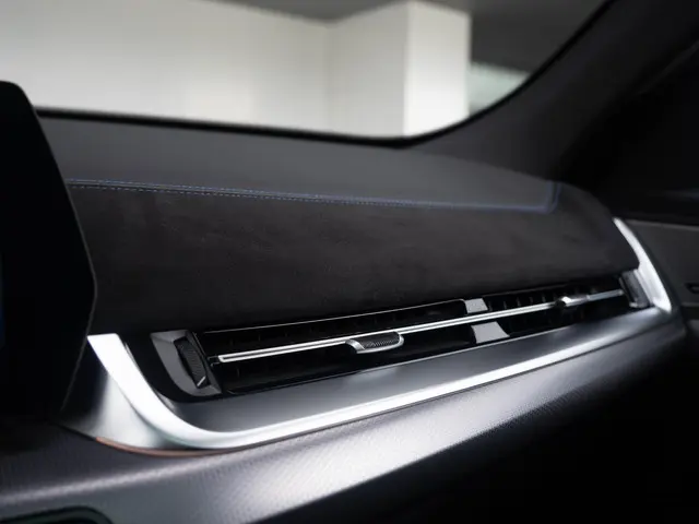 BMW iX2 eDrive20 2025 Elektrisch 29