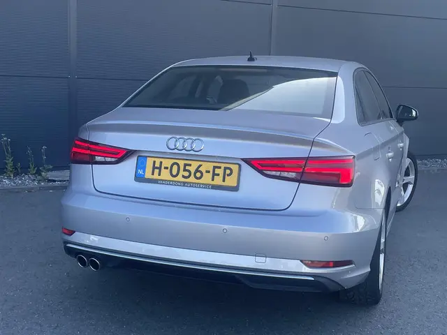Audi A3 Limousine 35 TFSI CoD Advance 2020 Benzine 23