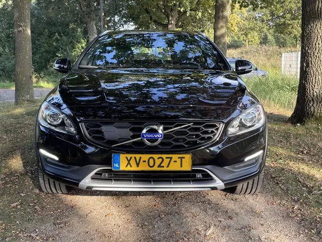 Volvo V60 Cross Country 2.0 T5 Polar+ 2019 Benzine 3