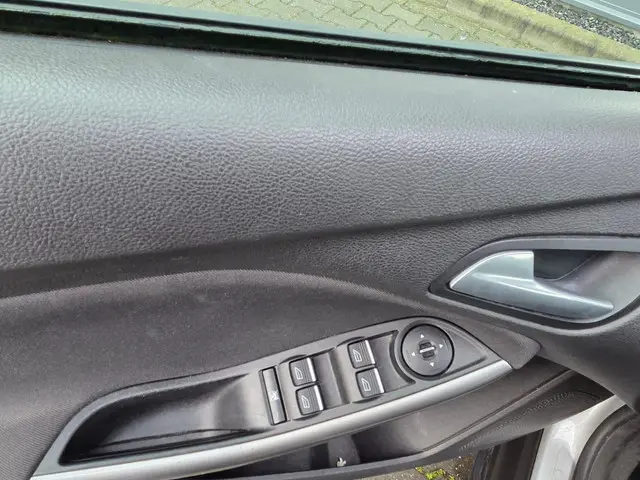 Ford Focus 1.0 EcoBoost Edition Plus 2014 Benzine 11