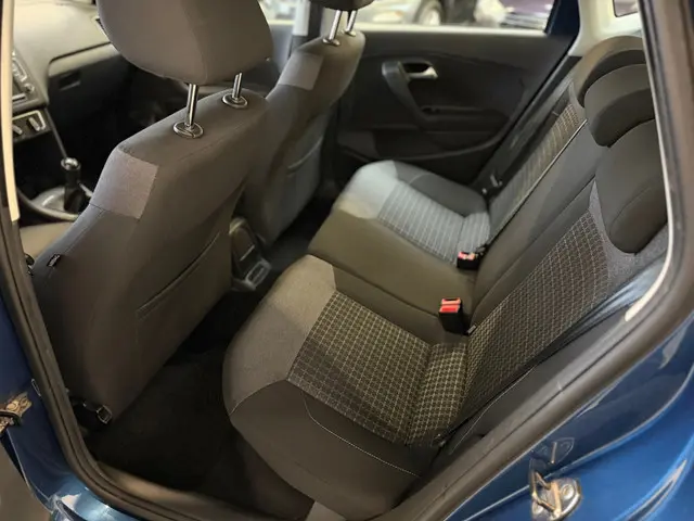 Volkswagen Polo 1.0 Comfortline 2014 Benzine 8