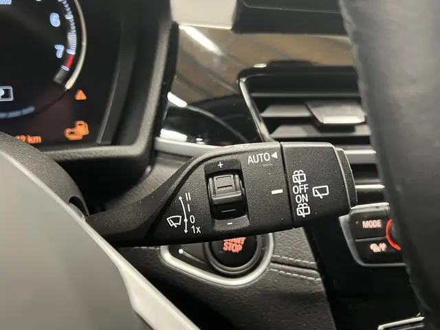 BMW X1 xDrive25e 2022 Hybride Benzine 20
