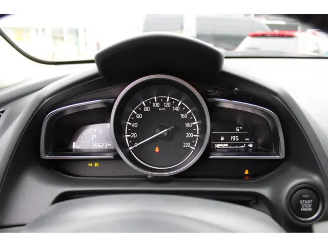 Mazda CX-3 2.0 SkyActiv-G 121 Luxury 2021 Benzine 20