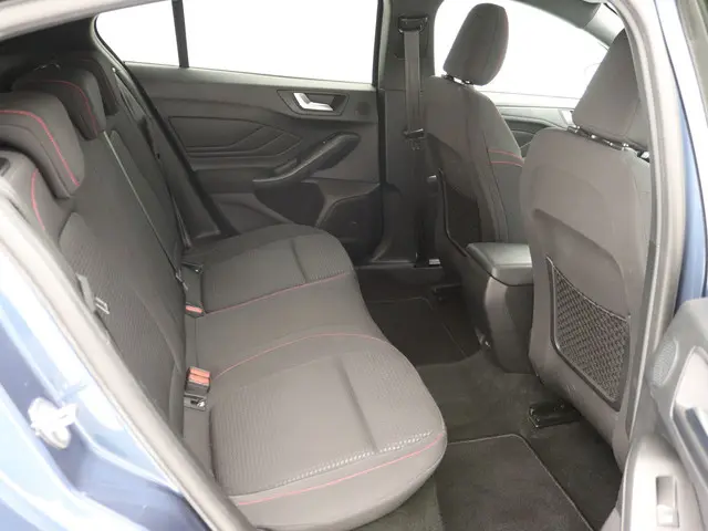 Ford Focus 1.0 EcoBoost ST Line Business 2019 Benzine 11