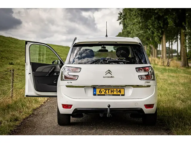 Citroën Grand C4 Picasso 1.6 THP Exclusive 2015 Benzine 26