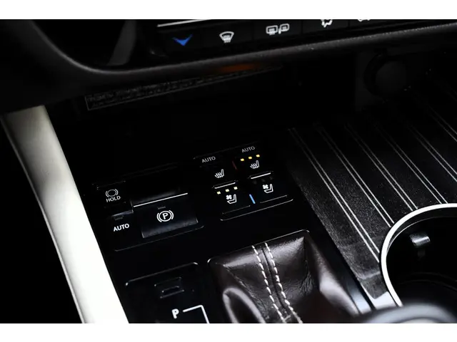 Lexus RX 450h 4WD Luxury Line 2017 Hybride Benzine 11