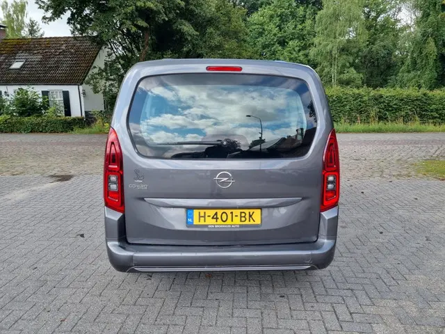 Opel Combo Tour 1.2 T. L2H1 Edit. 7p 2019 Benzine 5