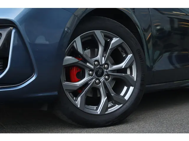 Ford Focus 1.0 EcoBoost Hybrid ST Line X 2024 Benzine 4