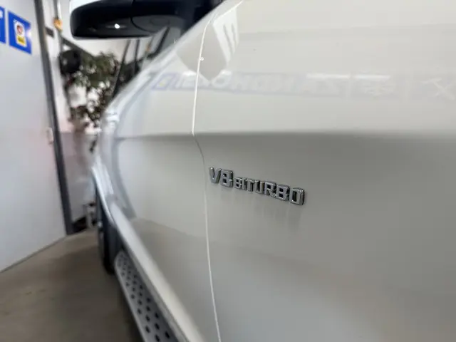 Mercedes-Benz GLE AMG 63 4MATIC 2016 Benzine 9