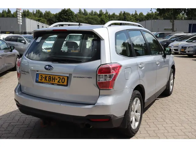 Subaru Forester 2.0 Executive 2013 Benzine 5