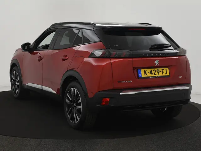 Peugeot e-2008 EV GT 50 kWh 2020 Elektrisch 6