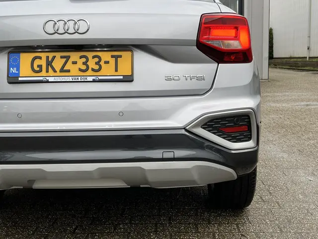 Audi Q2 30 TFSI Business Edition 2021 Benzine 49