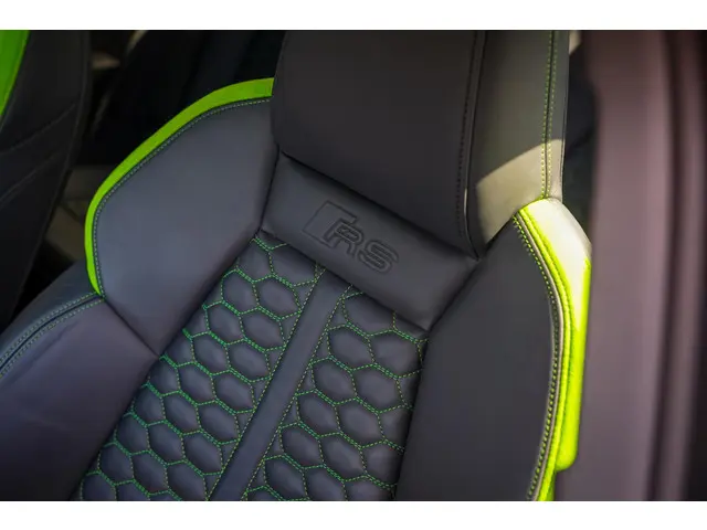 Audi RS3 A3 Limousine 2.5 TFSI quattro 2023 Benzine 34