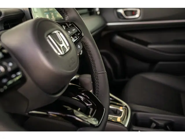 Honda HR-V 1.5i e:HEV ADVANCE 2024 Hybride Benzine 32