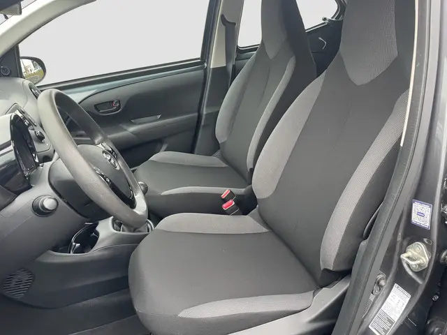 Toyota Aygo 1.0 VVT-i x-fun 2022 Benzine 10