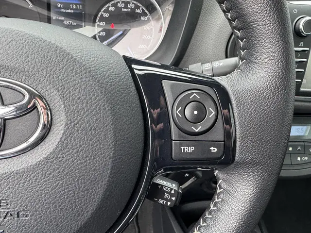 Toyota Yaris 1.5 Hybrid Active 2019 Hybride Benzine 13