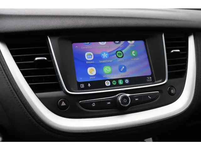 Opel Grandland X 1.2 Turbo 2017 Benzine 17