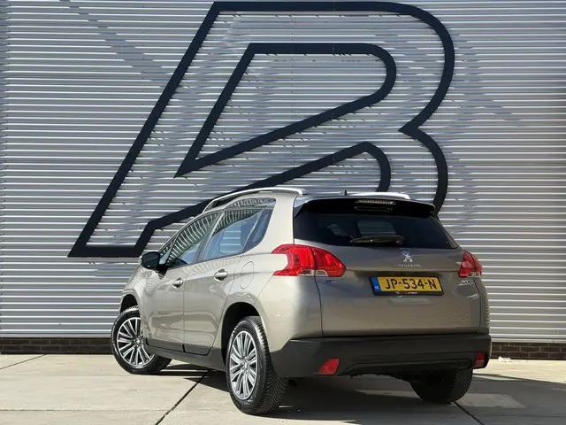 Peugeot 2008 1.2 PureTech Active 2016 Benzine 7