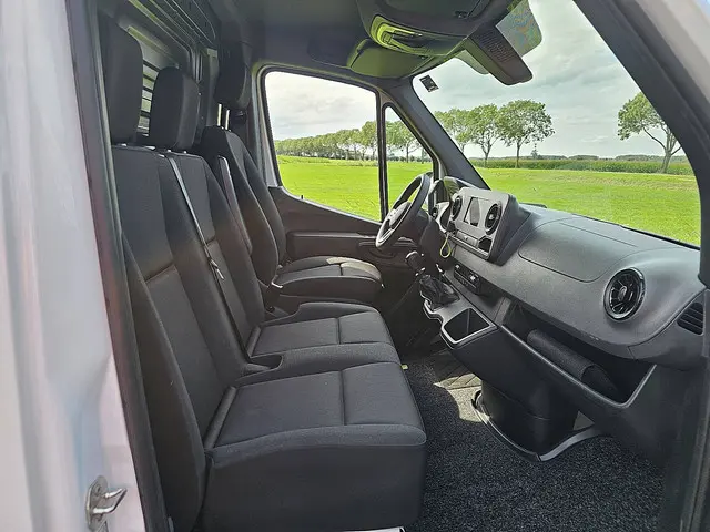 Mercedes-Benz Sprinter 317 2023 Diesel 7
