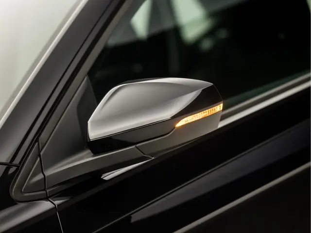 Volkswagen Polo 1.0 TSI Sportline 2020 Benzine 23