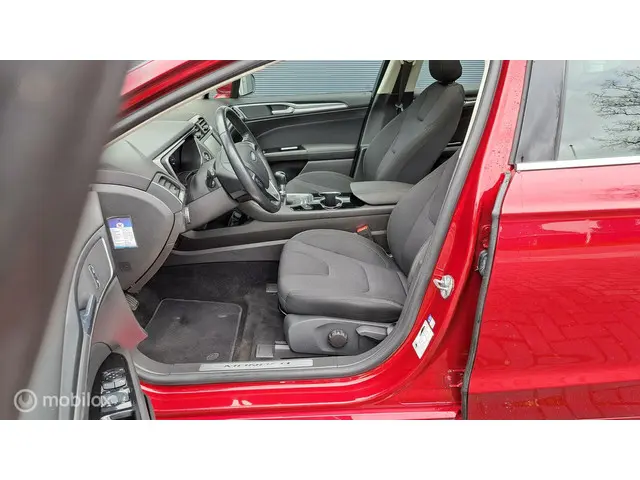 Ford Mondeo 1.5 Titanium 2015 Benzine 16