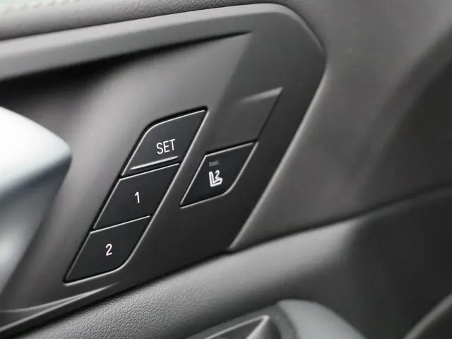 BMW X5 xDrive50e 2025 Hybride Benzine 16