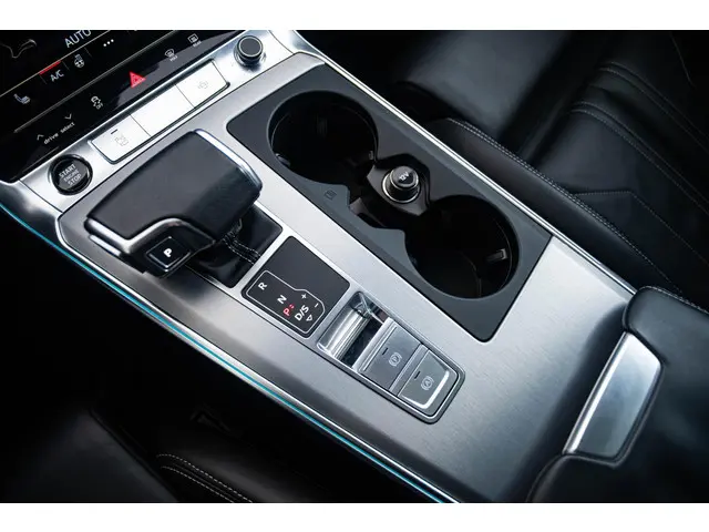 Audi A6 Avant 55 TFSI 2022 Benzine 16