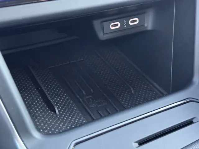 Volkswagen Polo 1.0 TSI Life Edition 2025 Benzine 27