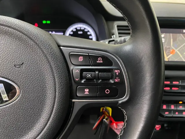 Kia Niro 1.6 GDi PHEV DynamicLine 2019 Hybride Benzine 18