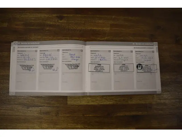 Volvo V40 T3 150pk R-Design 2015 Benzine 25