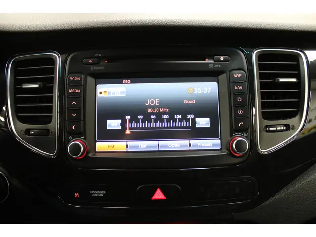 Kia Carens 1.6 GDi Premium Pack 2013 Benzine 13