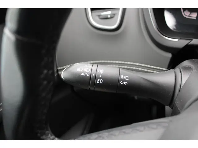 Renault Grand Scénic 1.3 TCe Bose 2018 Benzine 22