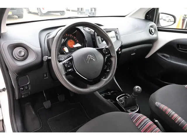 Citroën C1 1.0 VTi Feel 2021 Benzine 4