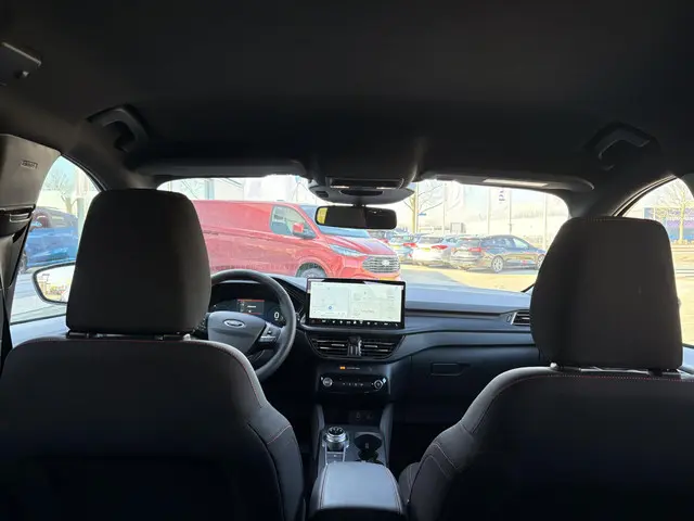 Ford Kuga 2.5 PHEV ST-Line 2025 Hybride Benzine 13